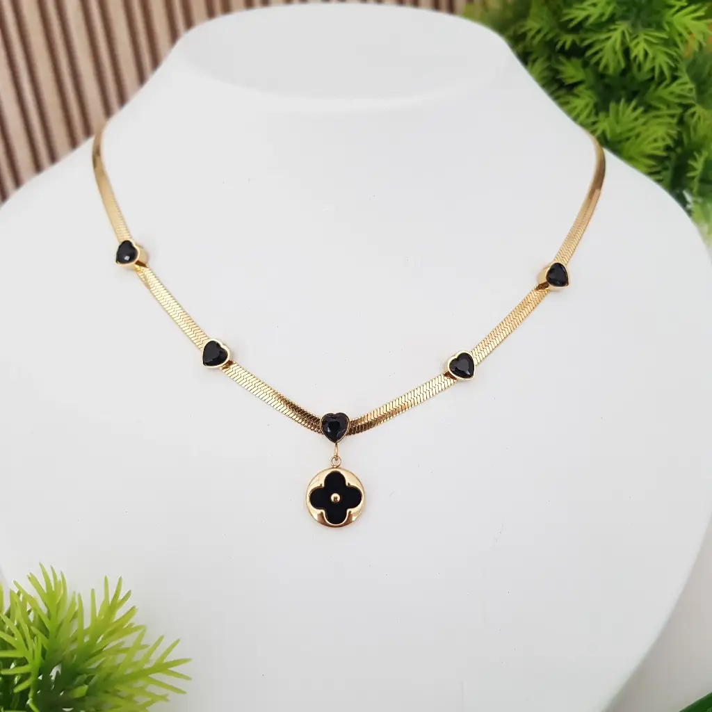 Hearts and Clover Black Enamel Elegant Necklace-Artificial Yellow Gold