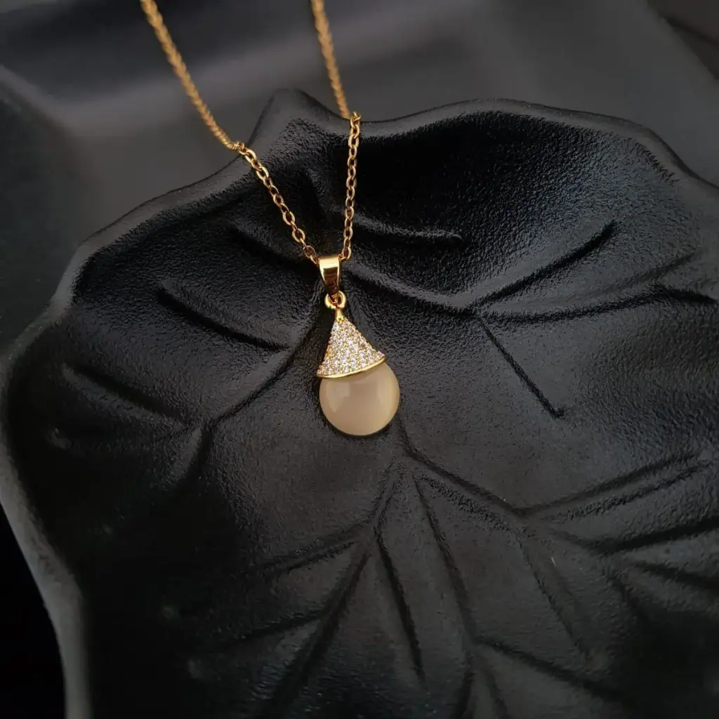 Cute Droplet Pendant-Artificial Yellow Gold