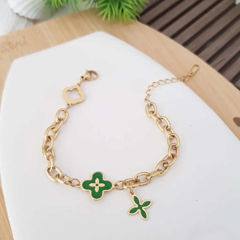 Green Enamel Fancy Clovers Bracelet-Artificial Yellow Gold