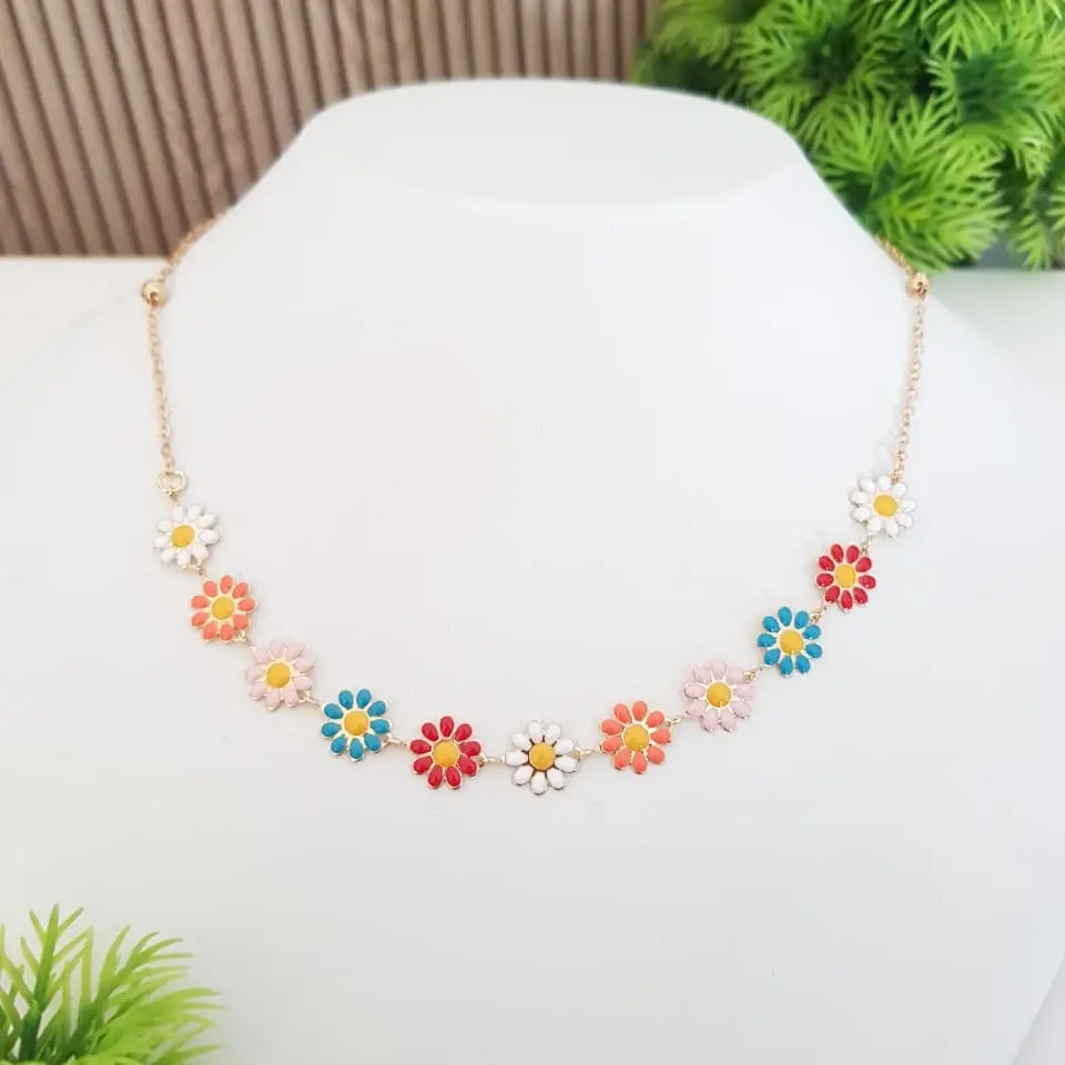 Summer Daisy Chain - Artificial Yellow Gold