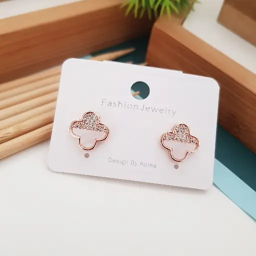 [05020043] Modern Clover Earrings-Artificial Rose Gold